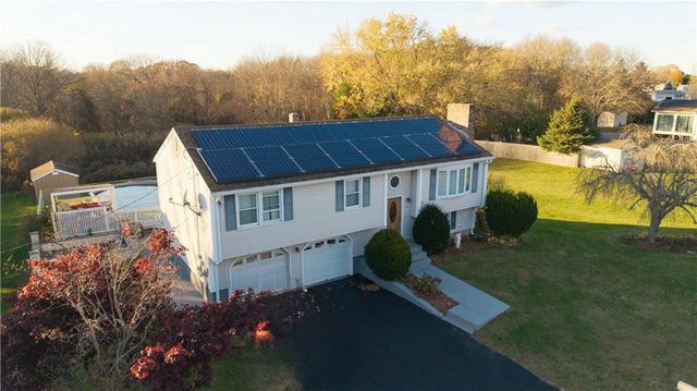 57 Mohawk Drive, Seekonk, MA 02771