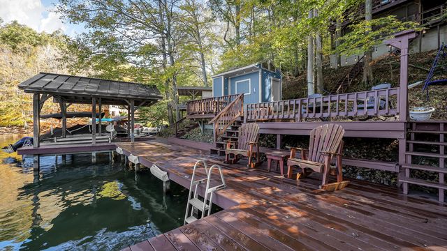 657 Natchez Lane, Sugar Grove, OH 43155