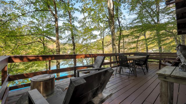 657 Natchez Lane, Sugar Grove, OH 43155