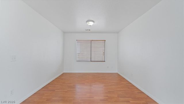 9570 Newton Grove Court, Las Vegas, NV 89148