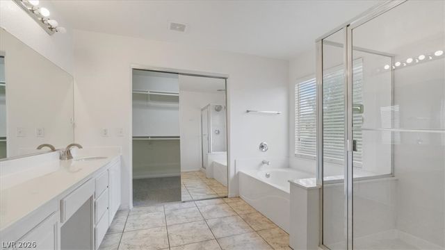 9570 Newton Grove Court, Las Vegas, NV 89148