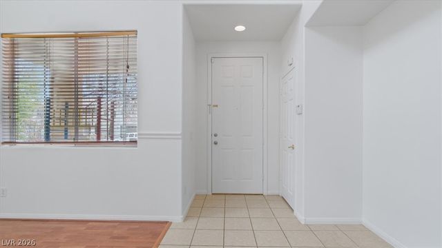 9570 Newton Grove Court, Las Vegas, NV 89148