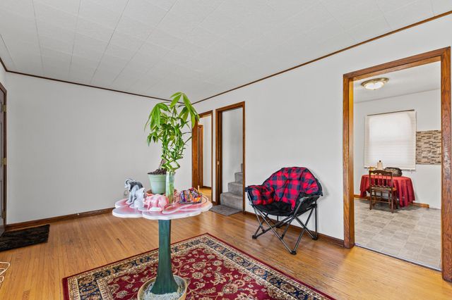 917 Jessie Street, Saint Paul, MN 55130