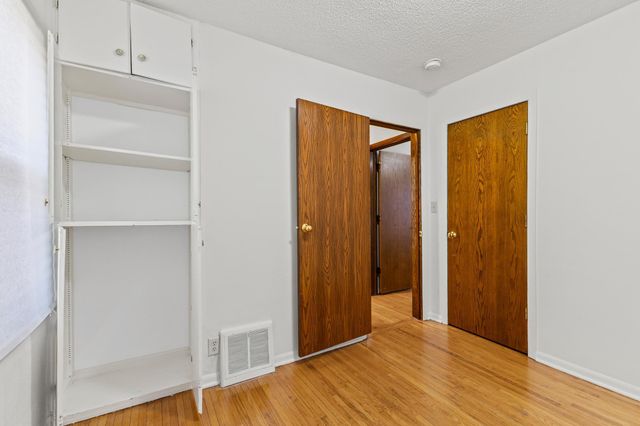 917 Jessie Street, Saint Paul, MN 55130