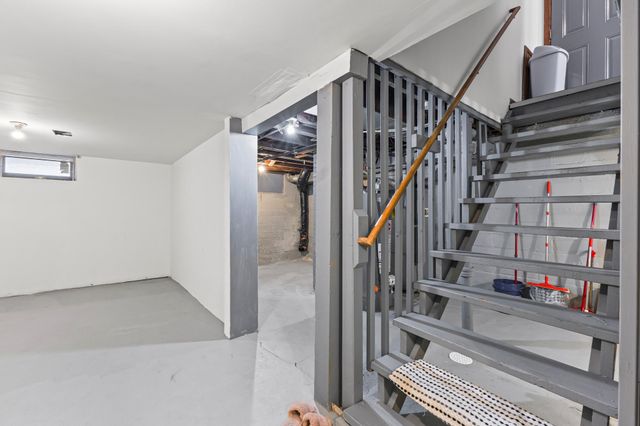 917 Jessie Street, Saint Paul, MN 55130