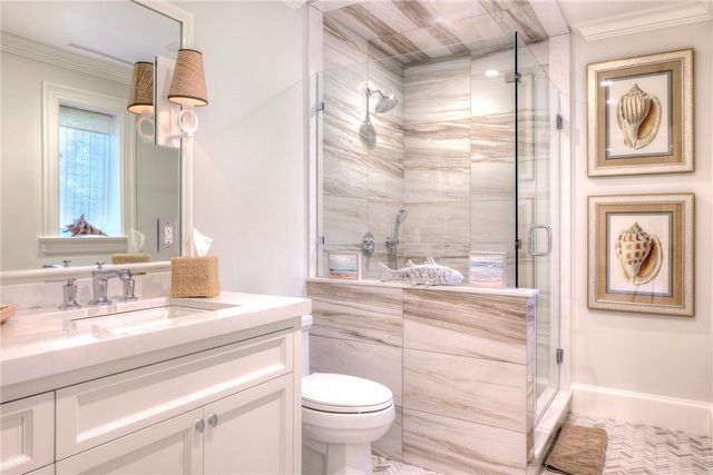 111 Harrison Avenue A6, Newport, RI 02840