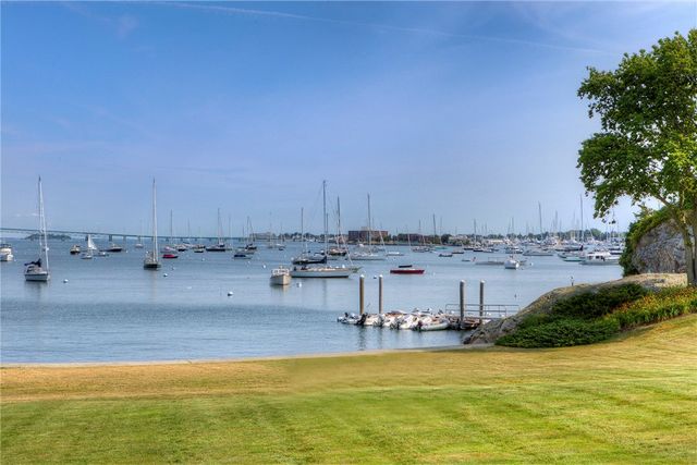 111 Harrison Avenue A6, Newport, RI 02840