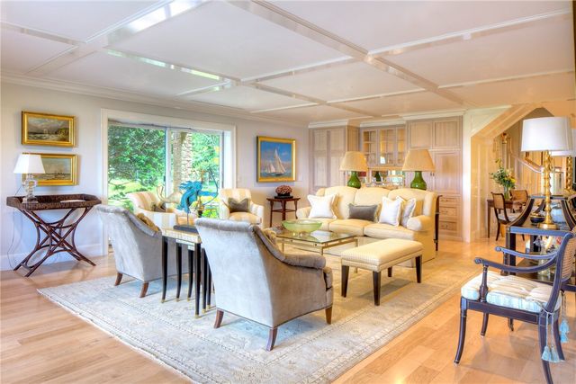 111 Harrison Avenue A6, Newport, RI 02840