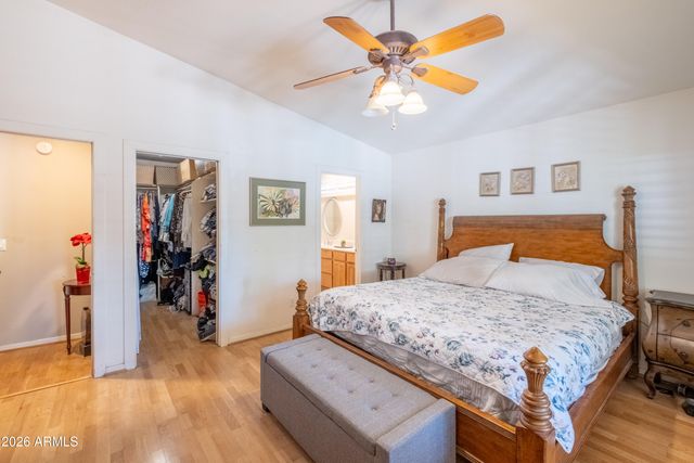 2242 W HAYWARD Avenue, Phoenix, AZ 85021