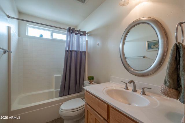 2242 W HAYWARD Avenue, Phoenix, AZ 85021