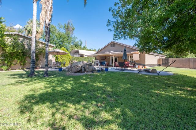2242 W HAYWARD Avenue, Phoenix, AZ 85021