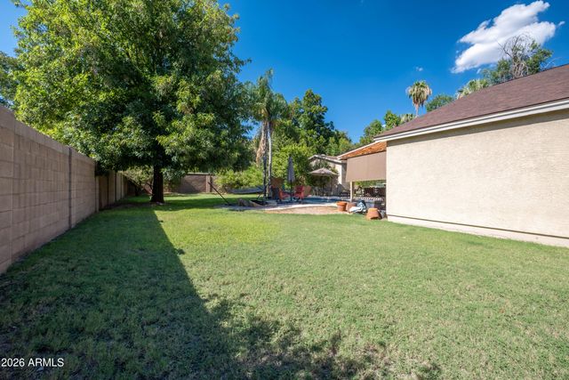 2242 W HAYWARD Avenue, Phoenix, AZ 85021