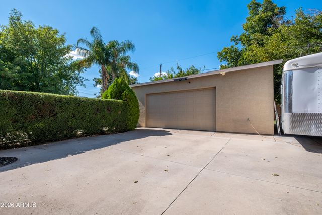 2242 W HAYWARD Avenue, Phoenix, AZ 85021