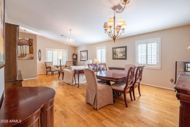 2242 W HAYWARD Avenue, Phoenix, AZ 85021