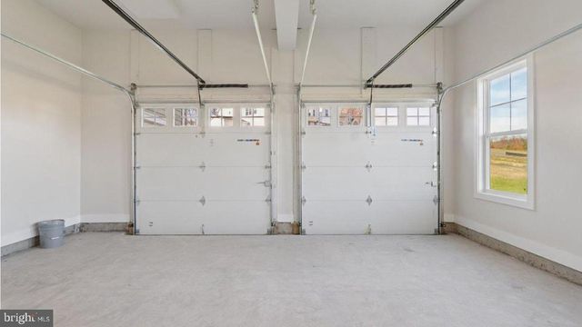 16504 GOLDEN CROWN DR, Upper Marlboro, MD 20774