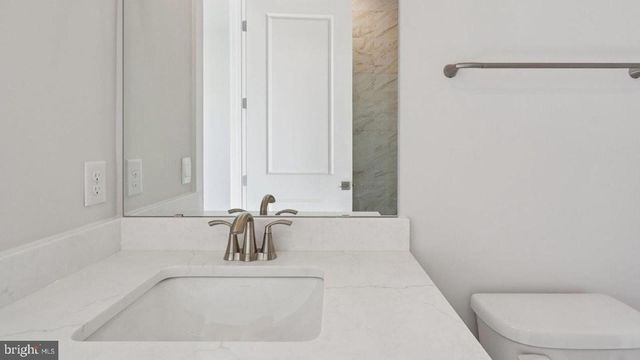 16504 GOLDEN CROWN DR, Upper Marlboro, MD 20774