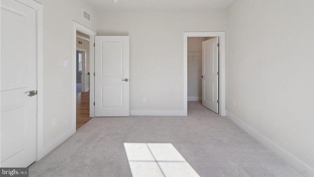 16504 GOLDEN CROWN DR, Upper Marlboro, MD 20774