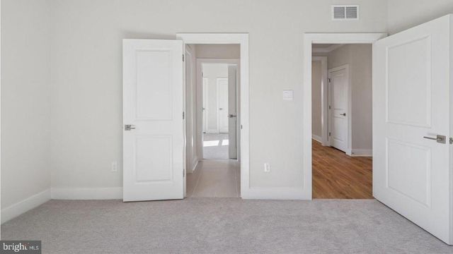 16504 GOLDEN CROWN DR, Upper Marlboro, MD 20774