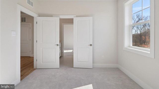 16504 GOLDEN CROWN DR, Upper Marlboro, MD 20774