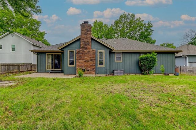3711 NE Ellison Drive, Lee's Summit, MO 64064