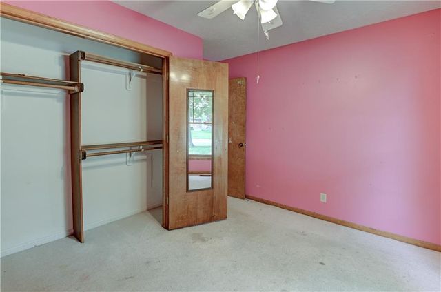 3711 NE Ellison Drive, Lee's Summit, MO 64064