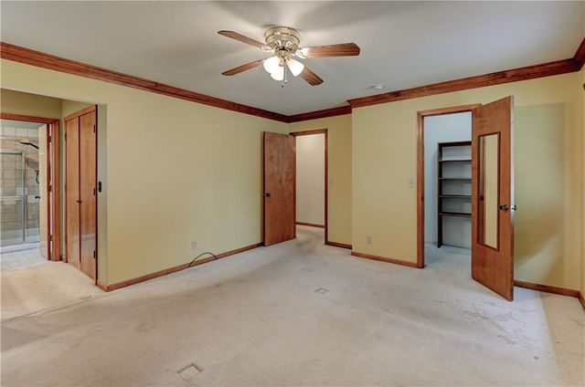 3711 NE Ellison Drive, Lee's Summit, MO 64064