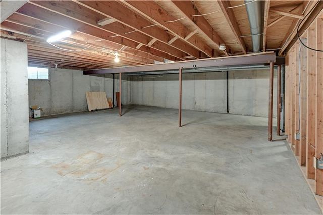 3711 NE Ellison Drive, Lee's Summit, MO 64064