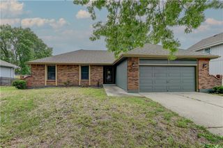 3711 NE Ellison Drive, Lee's Summit, MO 64064