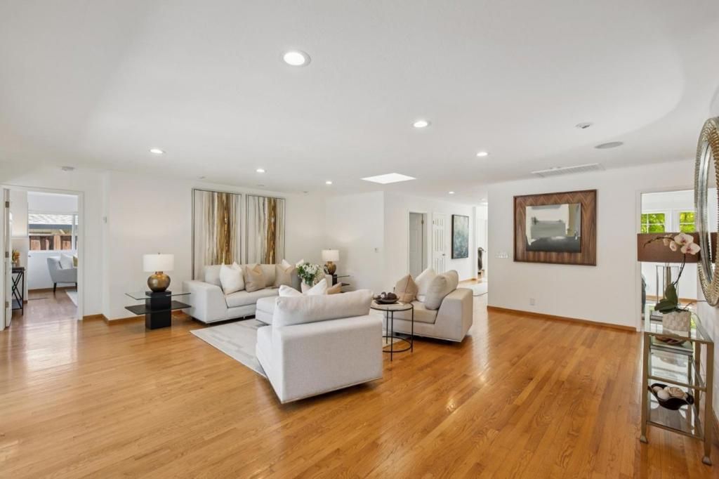 Image 14 of property listing at 680 Georgia Avenue, Palo Alto, CA 94306