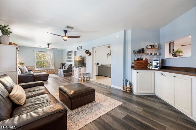 5060 Melaluca DR, Fort Myers, FL 33905