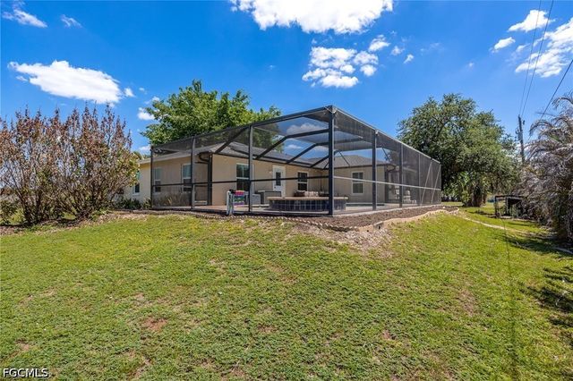 5060 Melaluca DR, Fort Myers, FL 33905