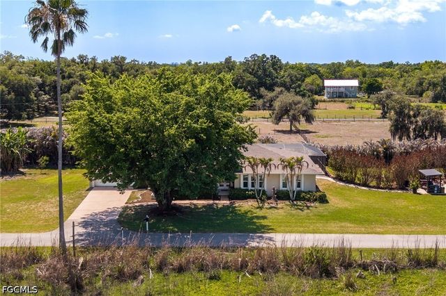 5060 Melaluca DR, Fort Myers, FL 33905