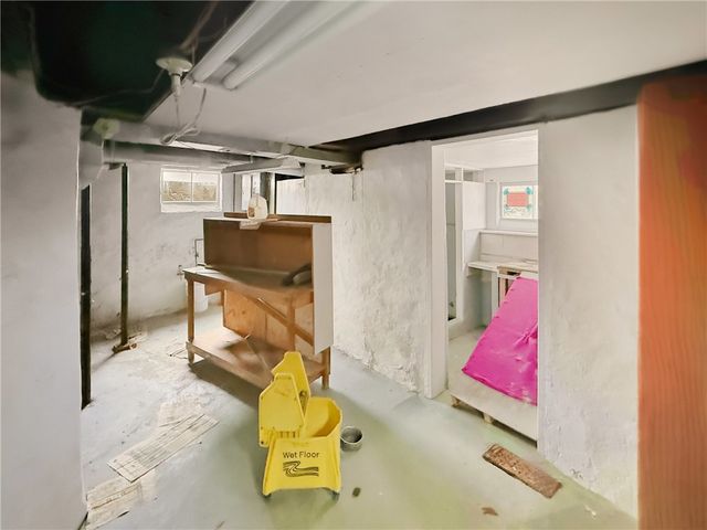 1513 Sycamore Ln, Mt Pleasant Twp, PA 15666