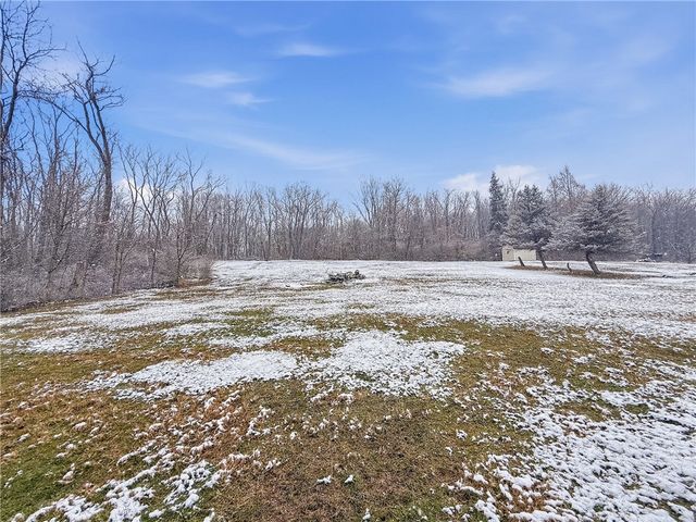 1513 Sycamore Ln, Mt Pleasant Twp, PA 15666