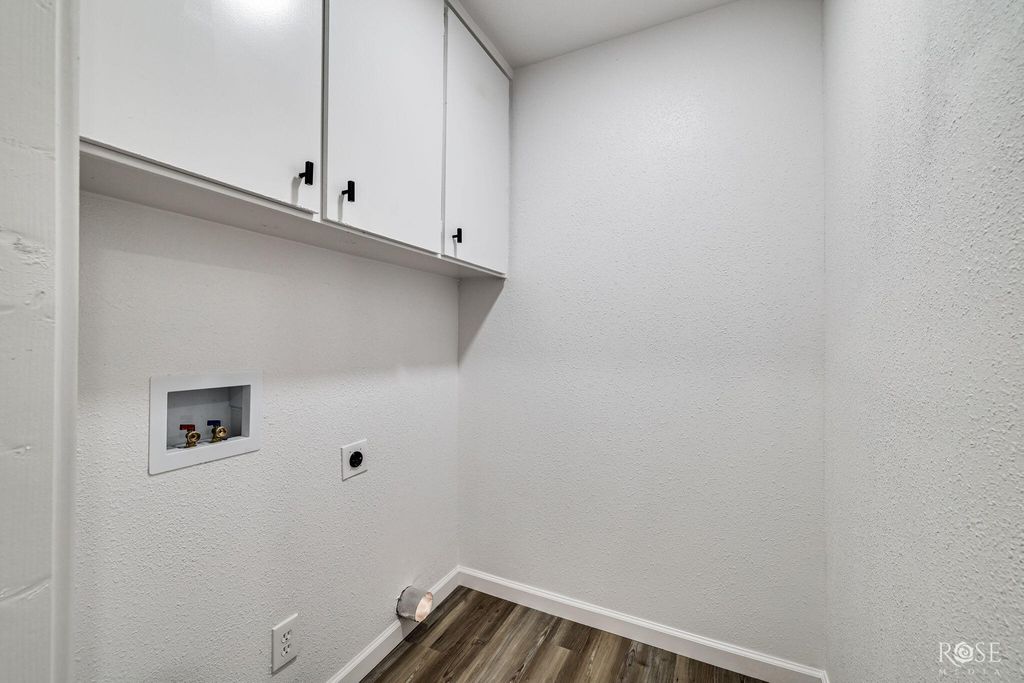 Image 12 of property listing at 423 E 26th Street, San Angelo, TX 76903