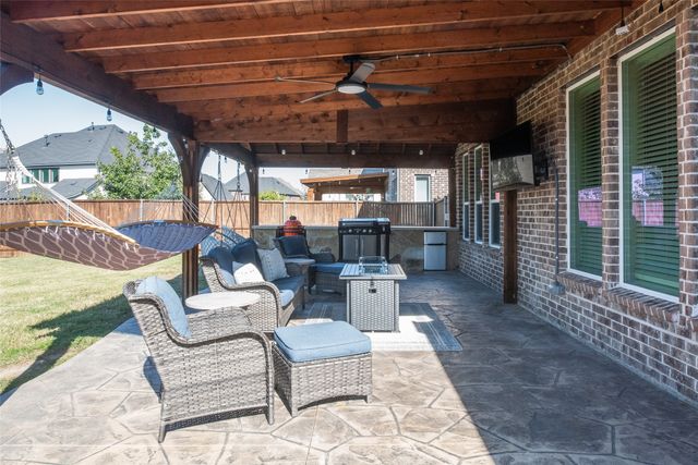 338 Sagemeadow Road, Wylie, TX 75098