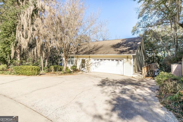 240 Mossland Drive, Perry, GA 31069