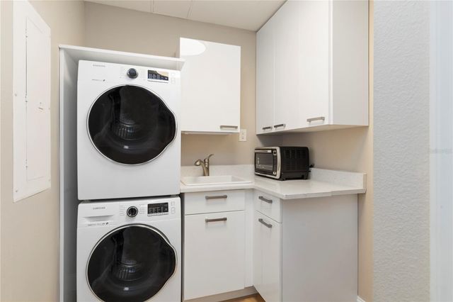 750 N TAMIAMI TRAIL 1005, Sarasota, FL 34236