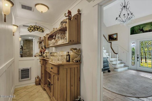 12 Hickory Hollow Road, Queensbury, NY 12804