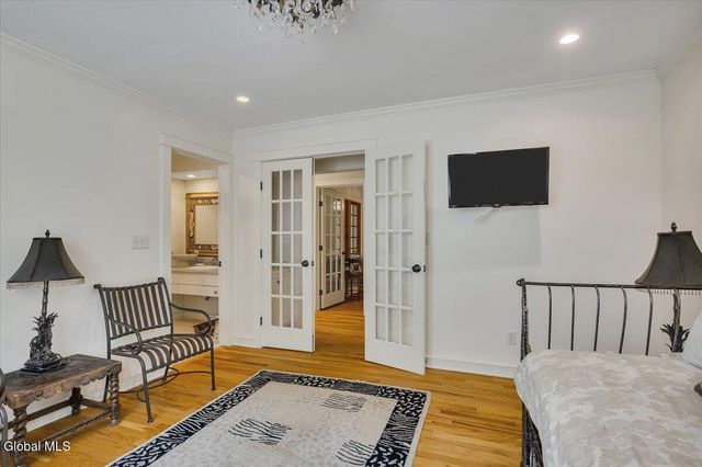 12 Hickory Hollow Road, Queensbury, NY 12804