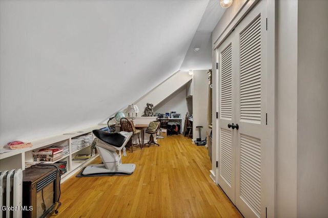 12 Hickory Hollow Road, Queensbury, NY 12804