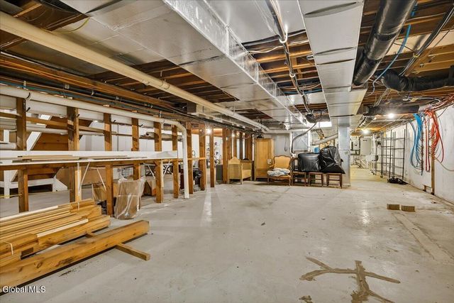 12 Hickory Hollow Road, Queensbury, NY 12804