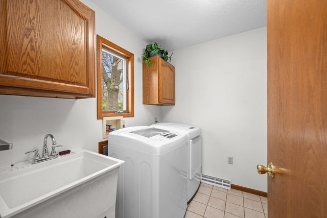 2511 136th Ave. Court W, Milan, IL 61264