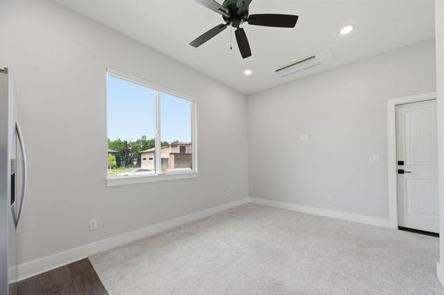226 S Wellcrest, Goddard, KS 67052
