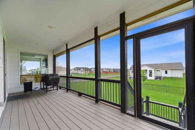 226 S Wellcrest, Goddard, KS 67052