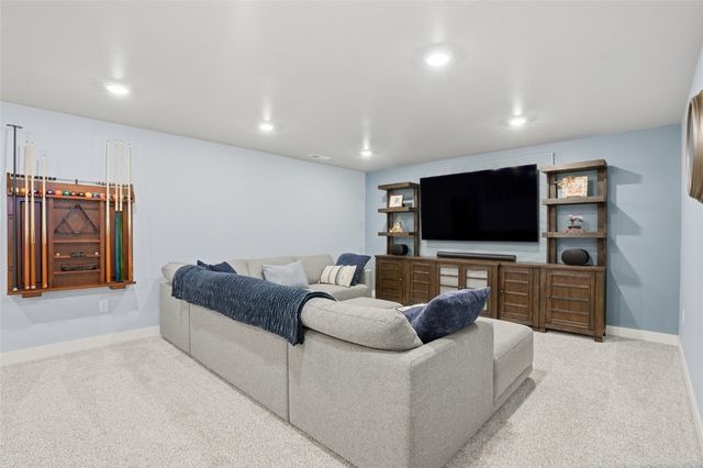 762 Clover Hill Drive, North Liberty, IA 52317