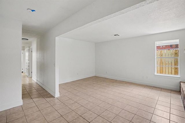 5204 Coble Street, Oklahoma City, OK 73135