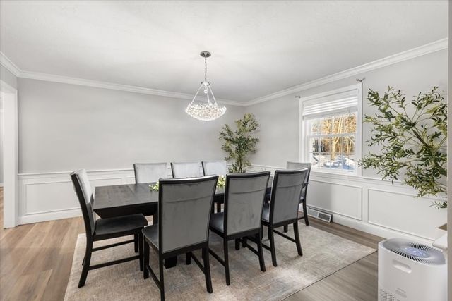 62 Hawkins Ln, Marlborough, MA 01752