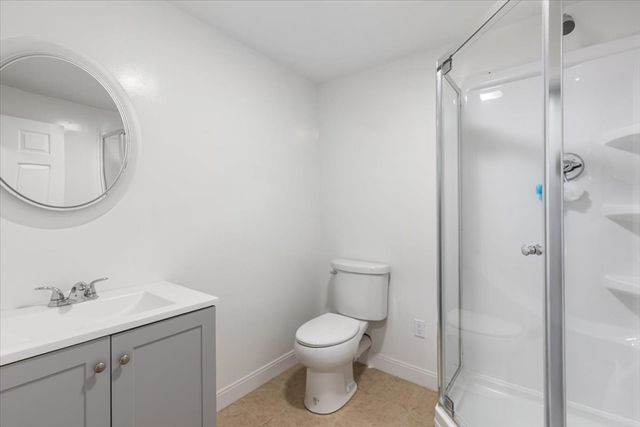 62 Hawkins Ln, Marlborough, MA 01752