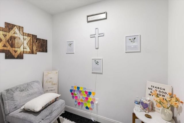 62 Hawkins Ln, Marlborough, MA 01752